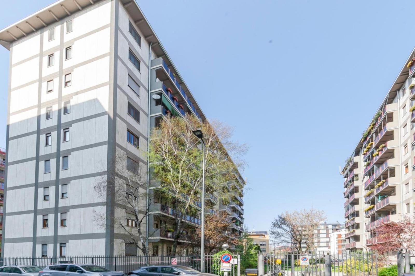 "Movie Heaven" Metro-Centric & Luxury Hub Lägenhet Milano Exteriör bild